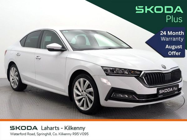 Skoda Octavia Saloon, Diesel, 2023, White