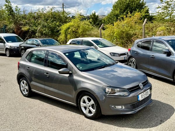 Volkswagen Polo Hatchback, Petrol, 2010, Grey