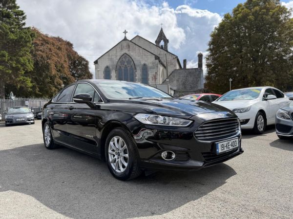 Ford Mondeo Saloon, Petrol Hybrid, 2019, Black