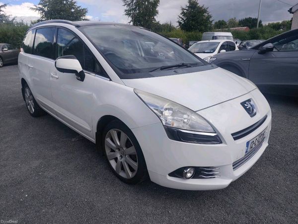 Peugeot 5008 MPV, Diesel, 2012, White