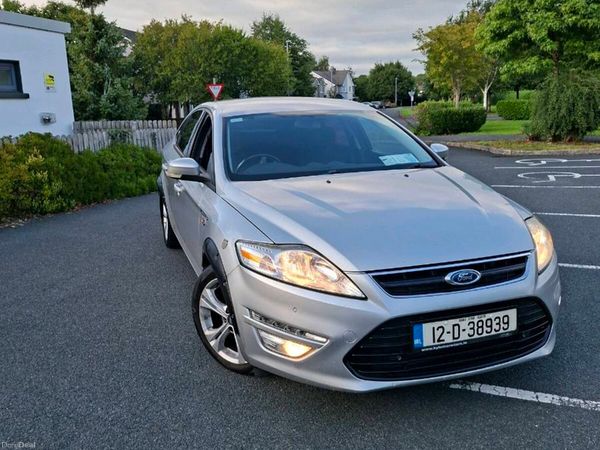 Ford Mondeo Hatchback, Diesel, 2012, Silver