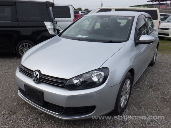Volkswagen Golf Hatchback, Petrol, 2012, Silver