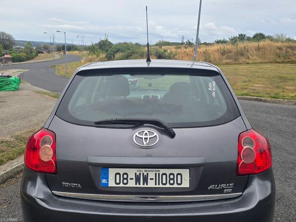 Toyota Auris Hatchback, Diesel, 2008, Grey