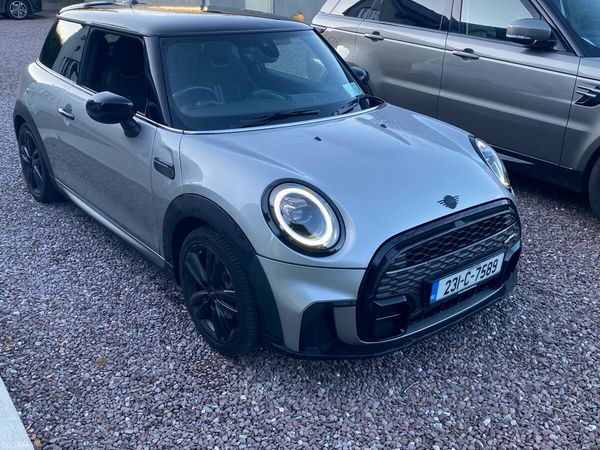 Mini Cooper Hatchback, Petrol, 2023, Grey