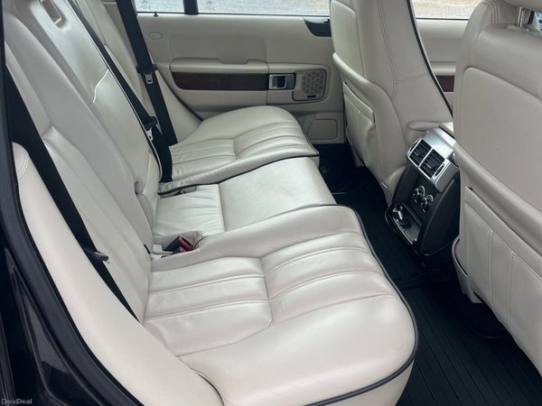Land Rover Range Rover SUV, Diesel, 2012, Black