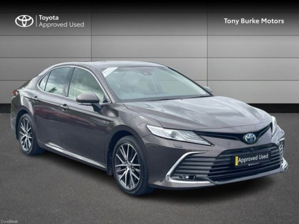 Toyota Camry Saloon, Petrol Hybrid, 2023, Brown