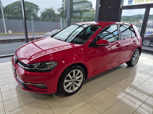 Volkswagen Golf Hatchback, Petrol, 2018, Red