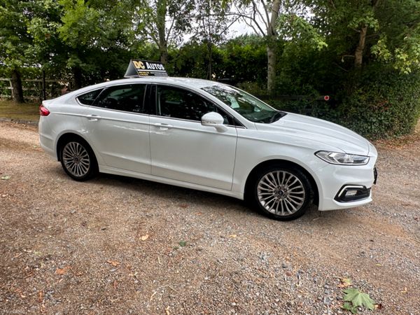 Ford Mondeo Hatchback, Diesel, 2021, White