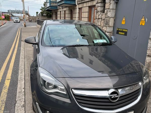 Opel Insignia Hatchback, Diesel, 2016, Grey