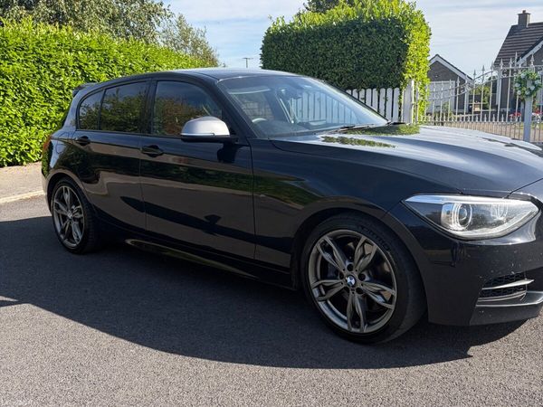 BMW 1-Series Hatchback, Petrol, 2014, Black