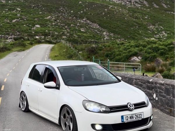 Volkswagen Golf Hatchback, Diesel, 2012, White