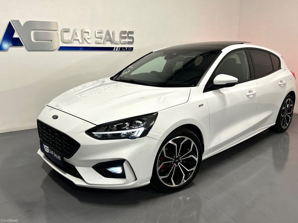 Ford Focus Hatchback, Diesel, 2022, White