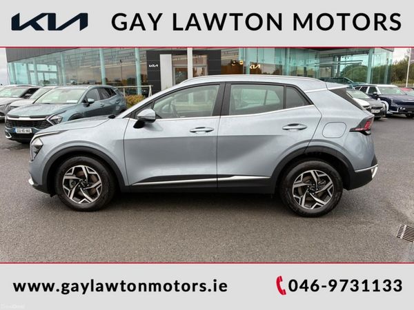 Kia Sportage MPV, Diesel, 2024, Grey