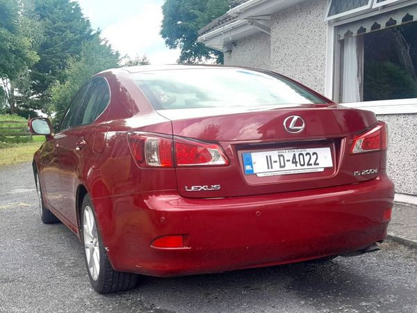 Lexus IS Saloon, Diesel, 2011, Red