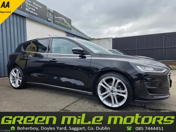 Ford Focus Hatchback, Petrol, 2023, Black