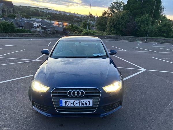 Audi A4 Saloon, Diesel, 2015, Blue