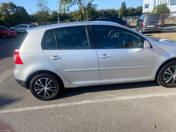 Volkswagen Golf Hatchback, Petrol, 2007, Silver