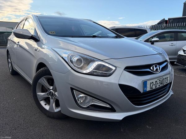 Hyundai i40 Saloon, Diesel, 2012, Silver