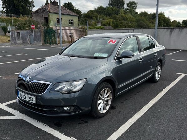 Skoda Superb Saloon, Diesel, 2015, Grey
