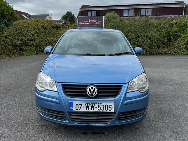 Volkswagen Polo Hatchback, Petrol, 2007, Blue