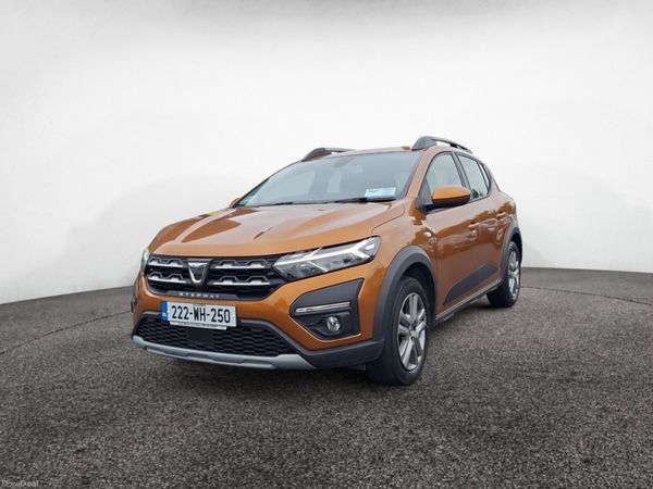 Dacia Sandero Hatchback, Gas, 2022, Orange