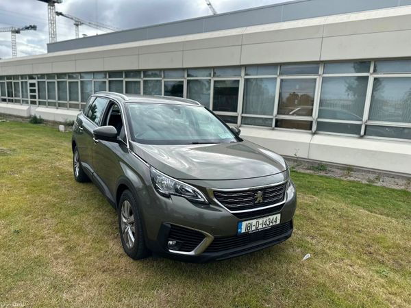 Peugeot 5008 MPV, Diesel, 2018, Grey