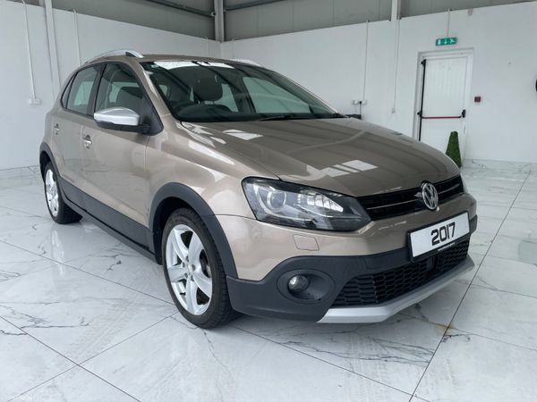 Volkswagen Polo Hatchback, Petrol, 2017, Beige