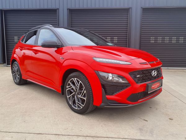 Hyundai KONA MPV, Petrol, 2022, Red