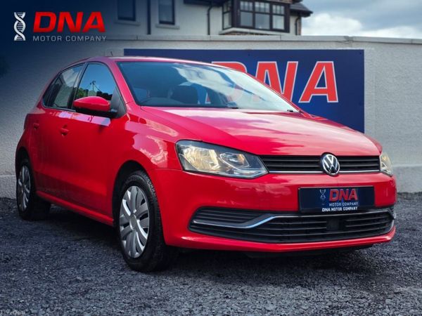 Volkswagen Polo Hatchback, Petrol, 2015, Red