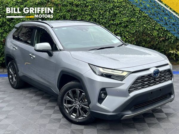 Toyota RAV4 SUV, Petrol Hybrid, 2023, Silver