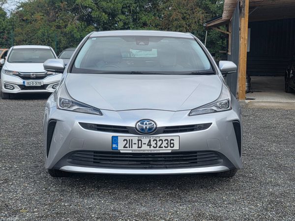 Toyota Prius Hatchback, Petrol Hybrid, 2021, Silver