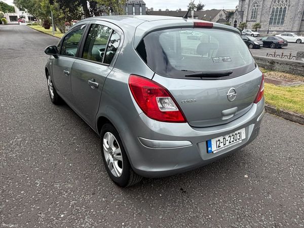 Opel Corsa Hatchback, Petrol, 2012, Silver