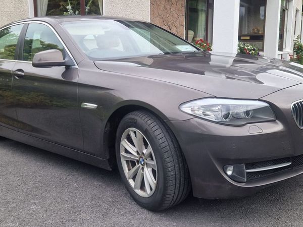 BMW 5-Series Saloon, Diesel, 2011, Brown