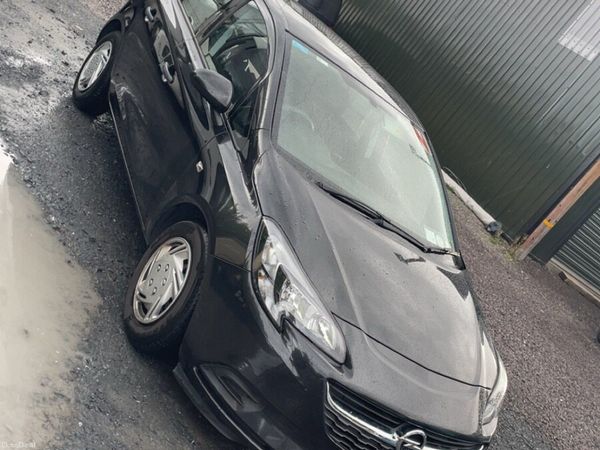 Opel Corsa Hatchback, Petrol, 2016, Black