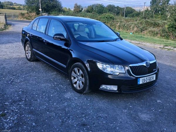 Skoda Superb Saloon, Diesel, 2013, Black