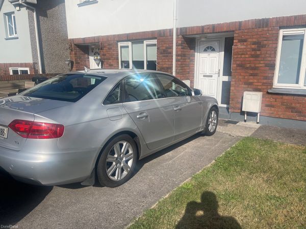 Audi A4 Saloon, Diesel, 2011, Silver