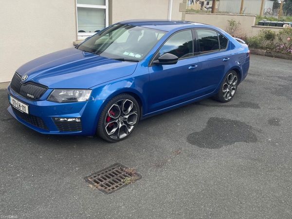 Skoda Octavia Saloon, Diesel, 2017, Blue