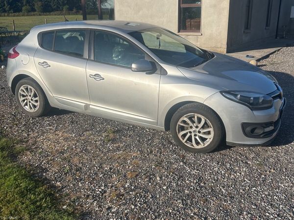 Renault Megane Hatchback, Diesel, 2014, Silver