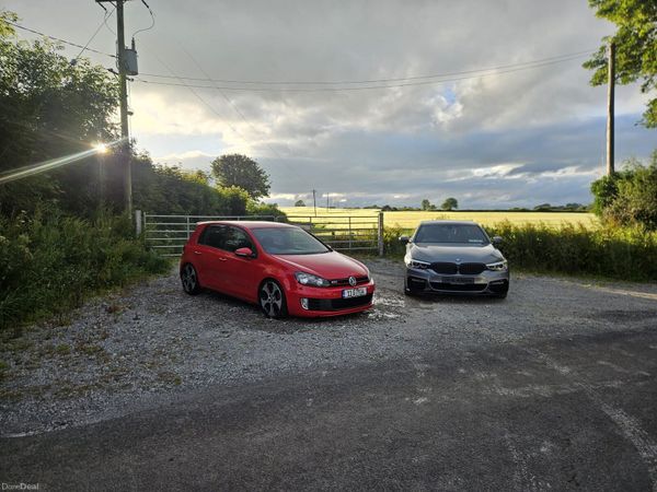 Volkswagen Golf Hatchback, Petrol, 2011, Red