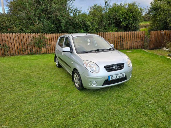Kia Picanto Hatchback, Petrol, 2010, Silver