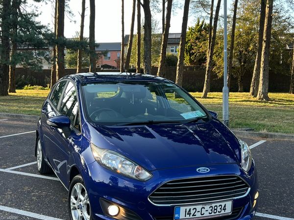 Ford Fiesta Hatchback, Petrol, 2014, Blue