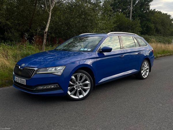 Skoda Superb Estate, Diesel, 2022, Blue
