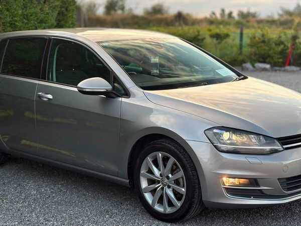 Volkswagen Golf Hatchback, Petrol, 2017, Silver
