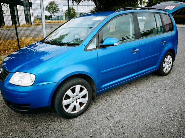 Volkswagen Touran MPV, Diesel, 2005, Blue