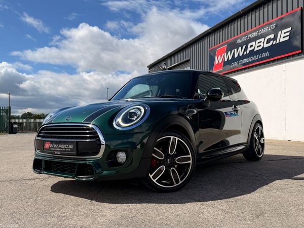 Mini Cooper Hatchback, Diesel, 2018, Green