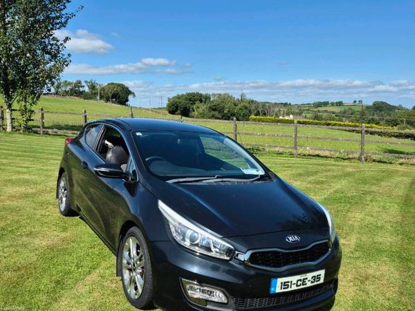 Kia Ceed Hatchback, Diesel, 2015, Black