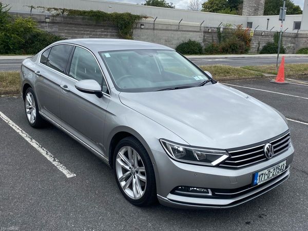 Volkswagen Passat Saloon, Diesel, 2017, Grey