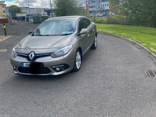 Renault Fluence Saloon, Diesel, 2015, Gold