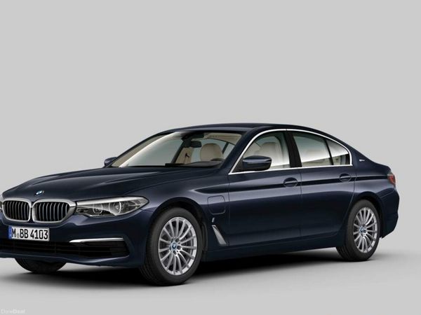 BMW 5-Series Saloon, Petrol Plug-in Hybrid, 2018, Blue