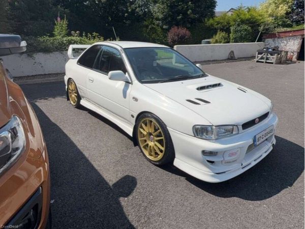Subaru Impreza Saloon, Petrol, 1997, White